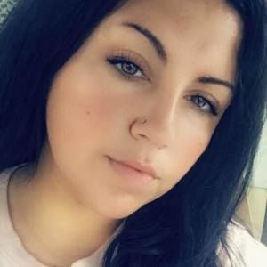 Meet your Posher, Yasmeen